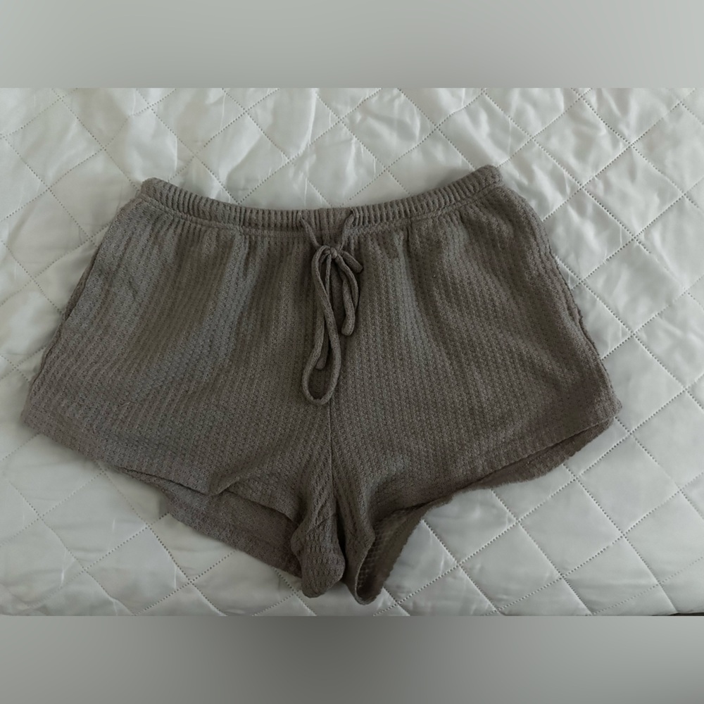 Cozy Knit Shorts in Taupe